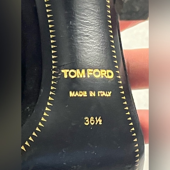 TOM FORD SUEDE HEELS - Picture 1 of 12